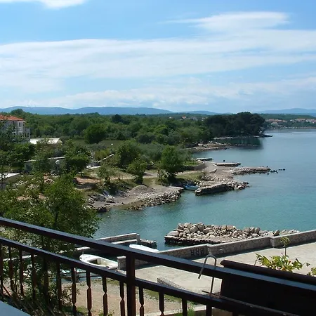 Apartment Nikky By El-pi Tours