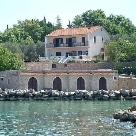 Apartment Nikky By El-pi Tours *