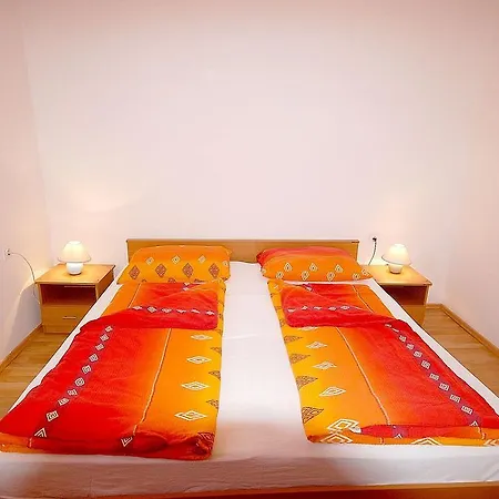 Apartment Nikky By El-pi Tours Malinska