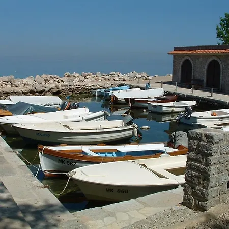 Apartment Nikky By El-pi Tours