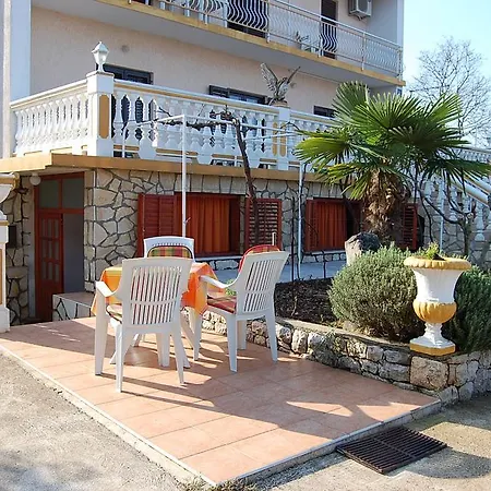 Nikky By El-pi Tours Apartment