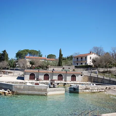 Apartment Nikky By El-pi Tours