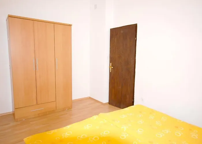 Apartment Nikky By El-pi Tours Malinska