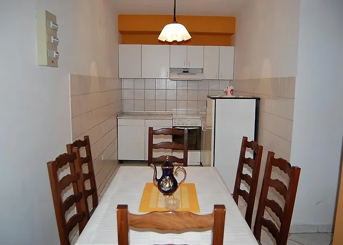 Nikky By El-pi Tours Apartment Malinska